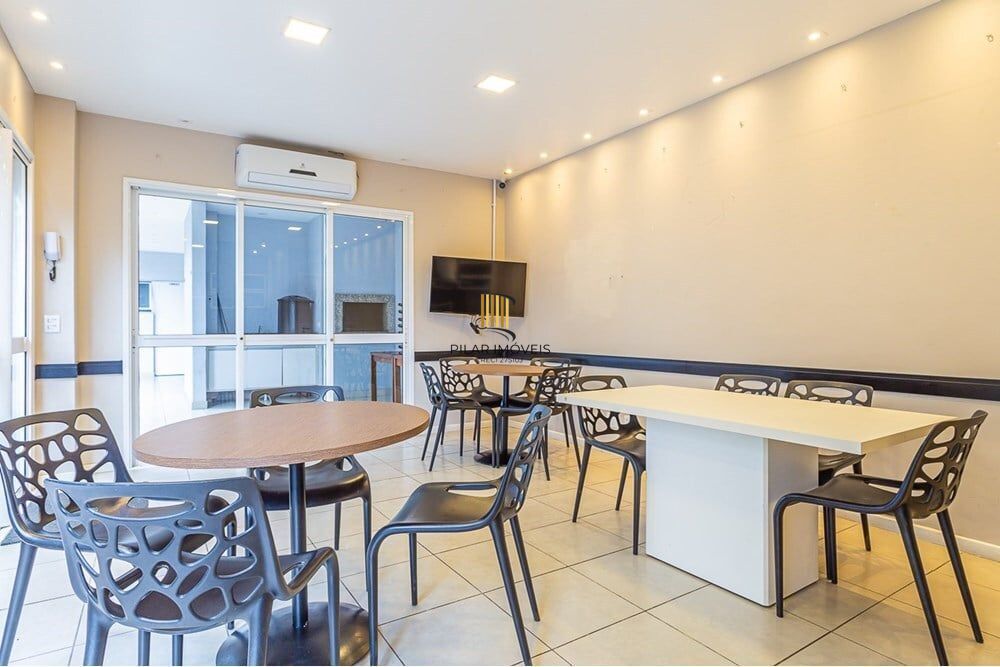 2 quartos, com elevador,, vaga e estrutura de Lazer junto ao Carrefour !