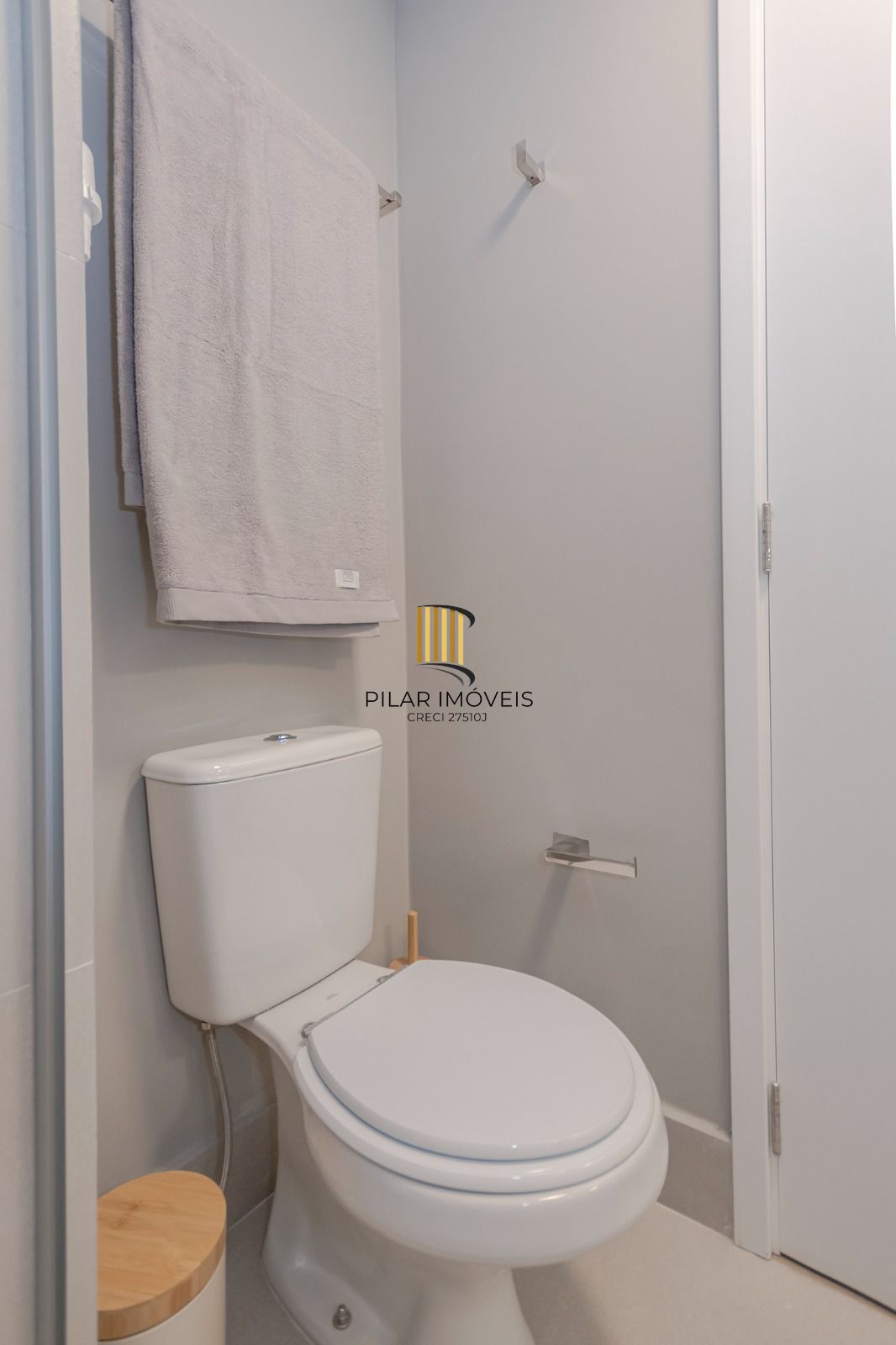 Stúdio mobilado e decorado pronto para mudar