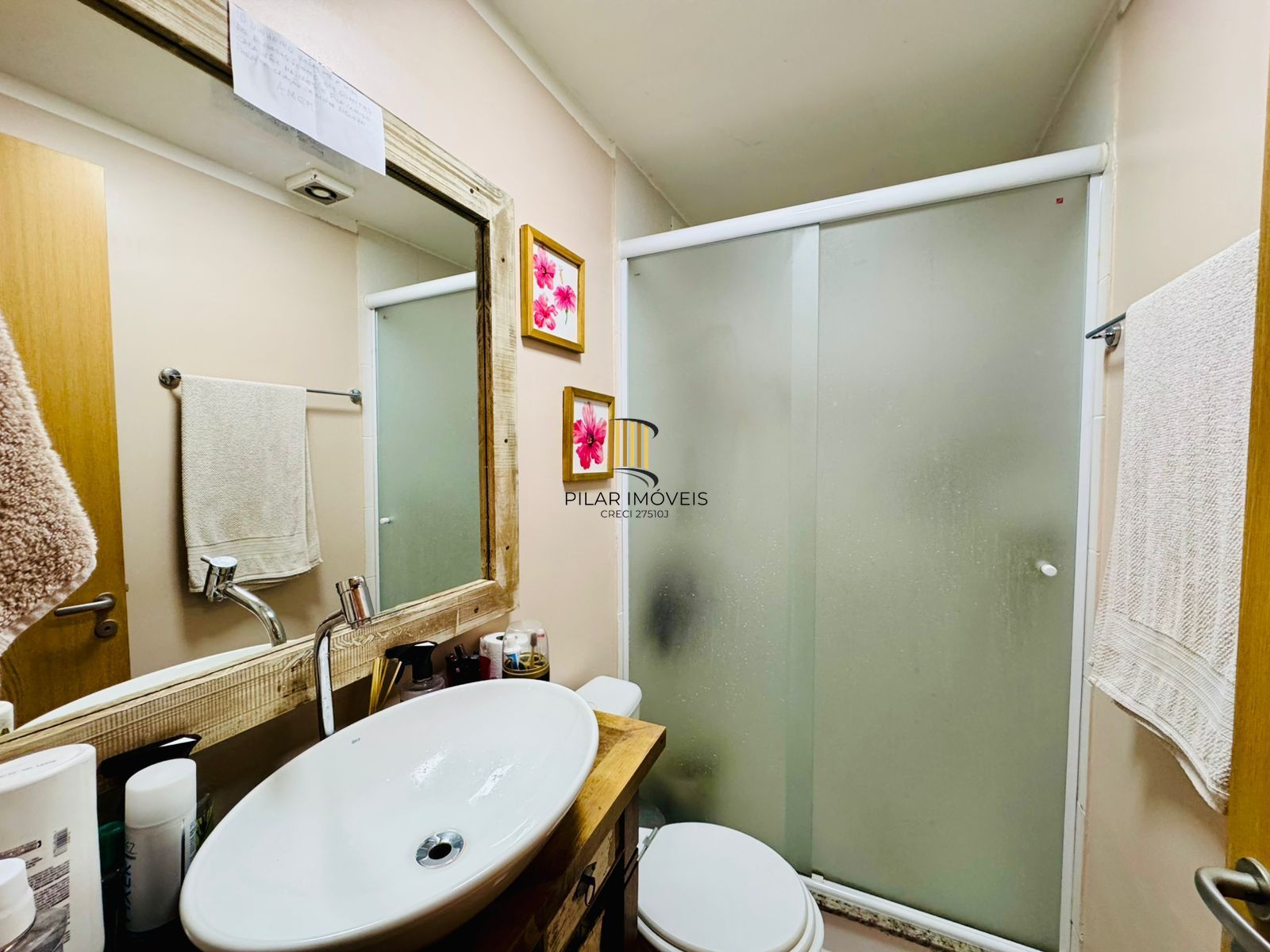 Apartamento 3 dormitórios no bairro Jardim Carvalho