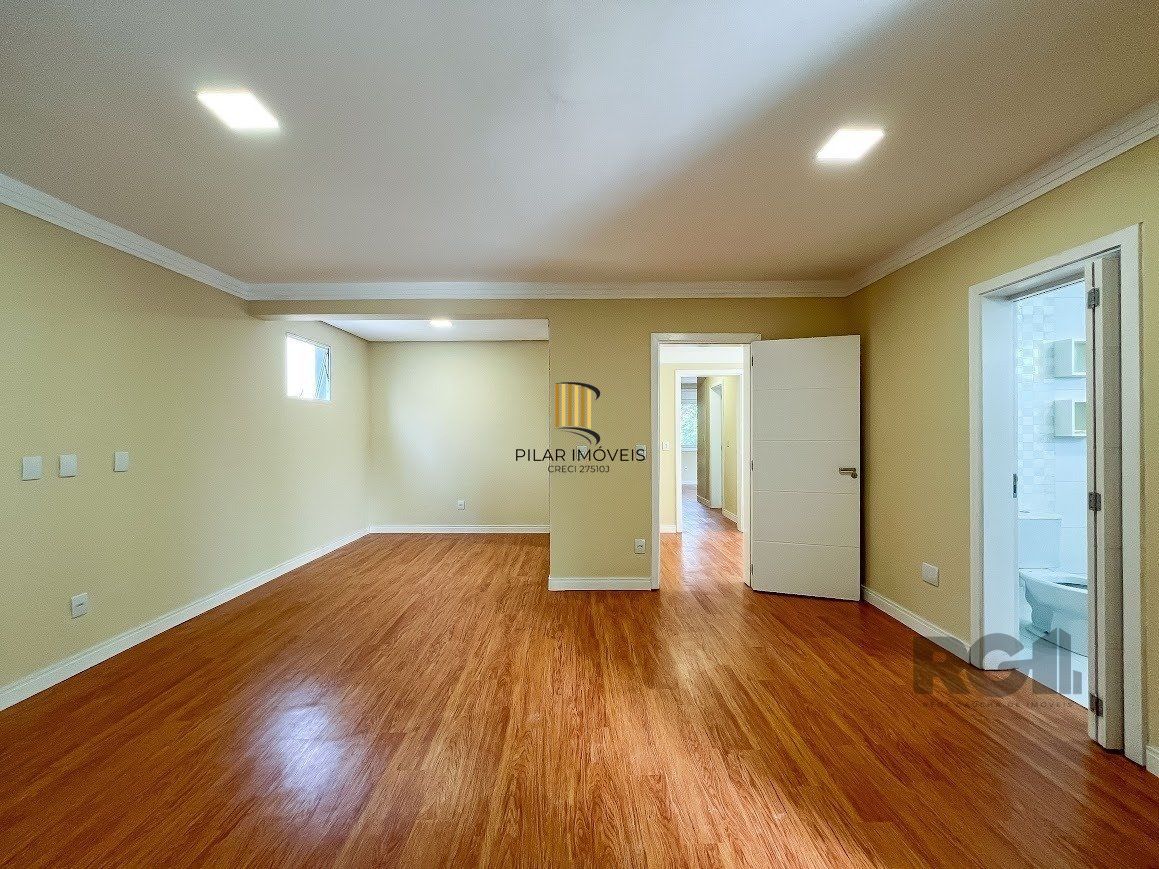 Casa Condominio 3 Dormitório(s) Bairro Querência