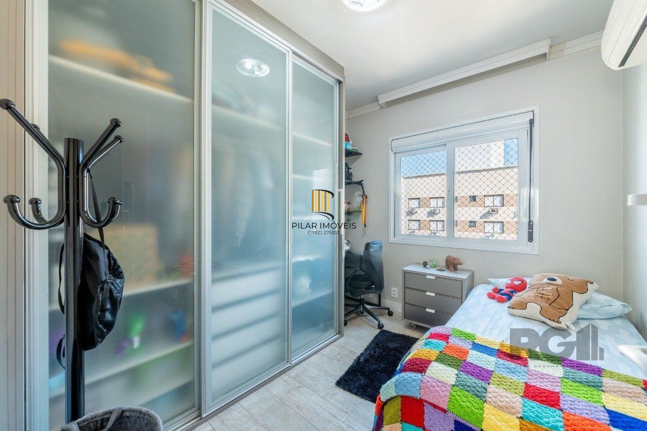 Apartamento 3 dormitórios no bairro Passo da Areia
