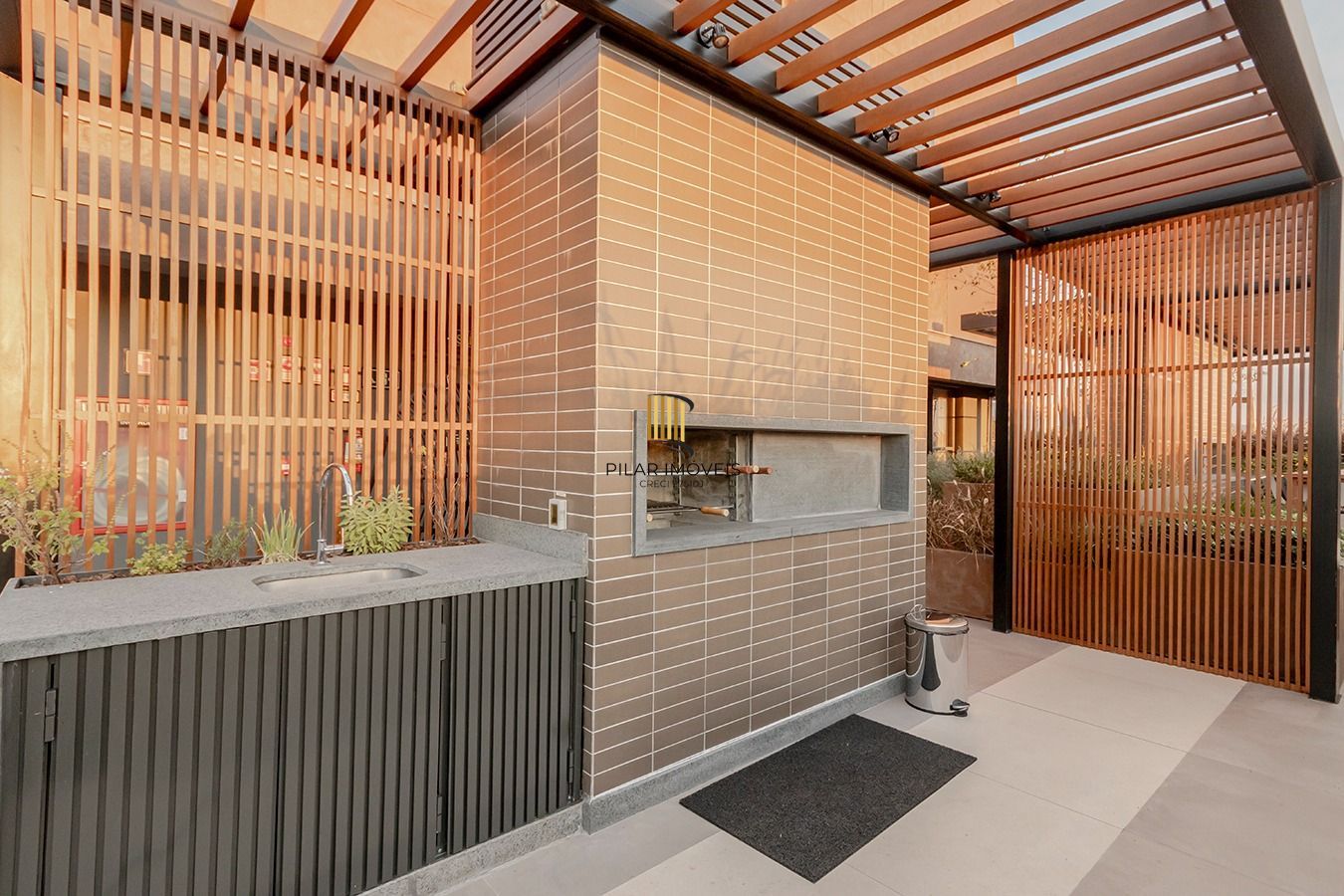 Stúdio mobilado e decorado pronto para mudar