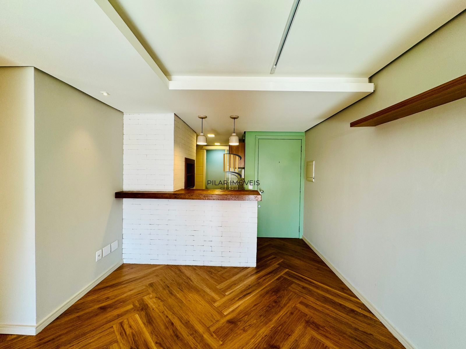 Apartamento Garden à Venda no Petrópolis – 2 Dormitórios, Suíte e 2 Vagas | Porto Alegre