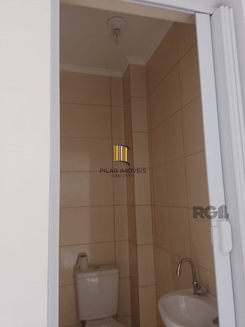 Apartamento 2 dormitórios no bairro Floresta
