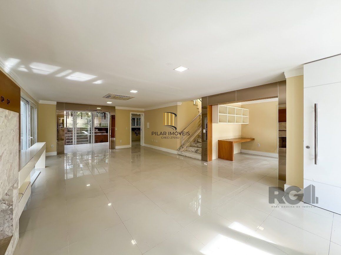 Casa Condominio 3 Dormitório(s) Bairro Querência