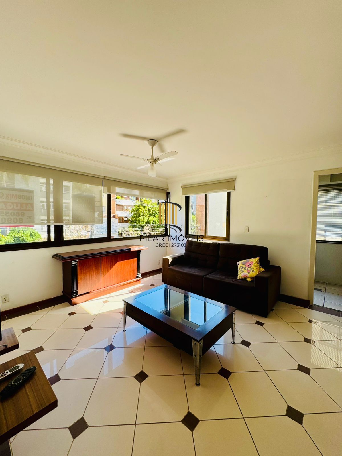 🏙️ Apartamento mobiliado à venda no coração do Petrópolis – Porto Alegre