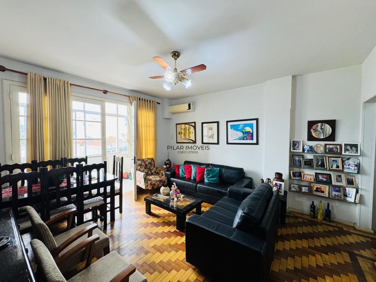 Apartamento Semimobiliado com 3 Dormitórios, 1 Suíte e Elevador