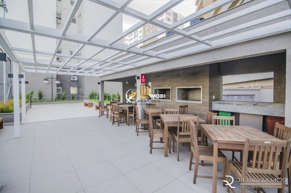 3 dormitórios, andar alto, mobiliado com lazer completo!