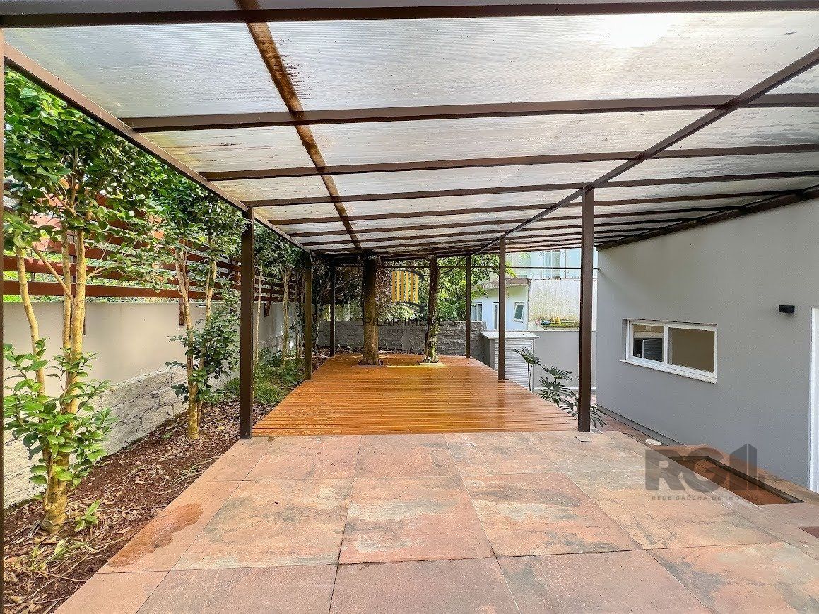 Casa Condominio 3 Dormitório(s) Bairro Querência