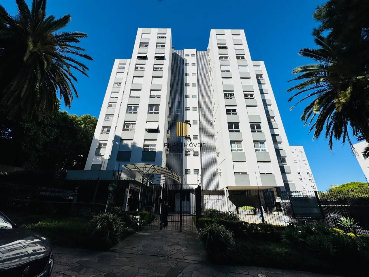 Apartamento  à venda com 2 quartos, 1 vaga coberta, 76m² - Petrópolis