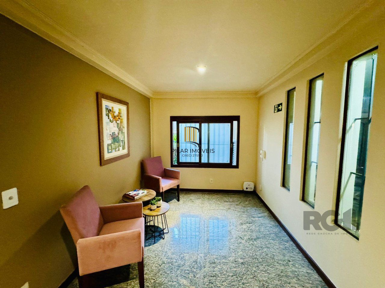 Apartamento 3 dormitorios com duas vagas escrituradas