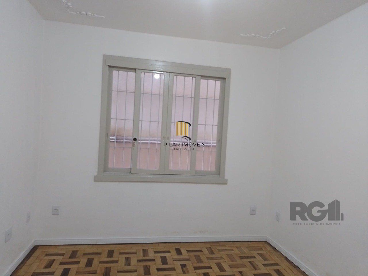 Apartamento 2 dormitórios no bairro Floresta