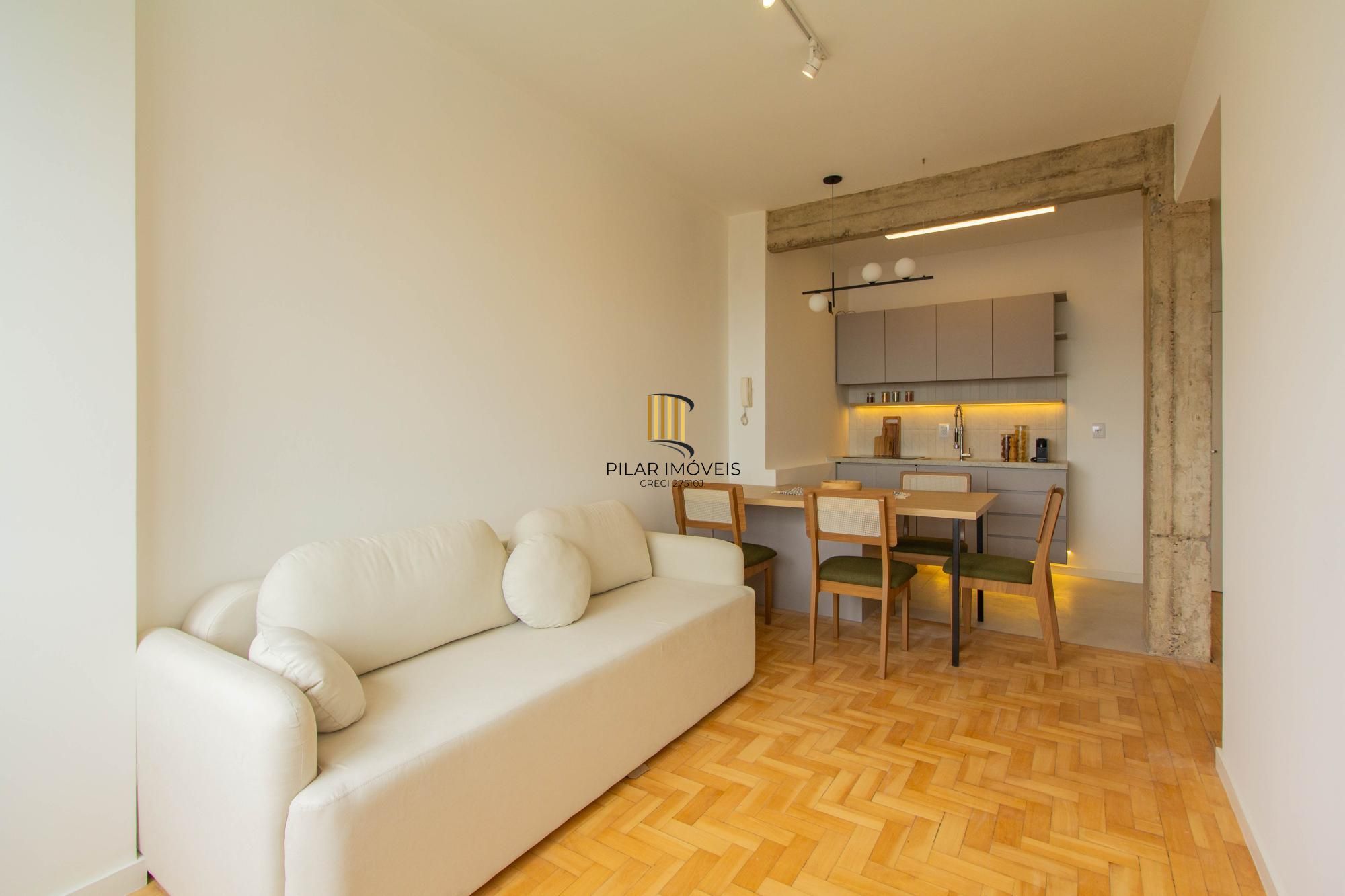 🌅  2 dormitórios junto ao Hospital Santa Casa, Reformado com Vista Única para o Guaíba