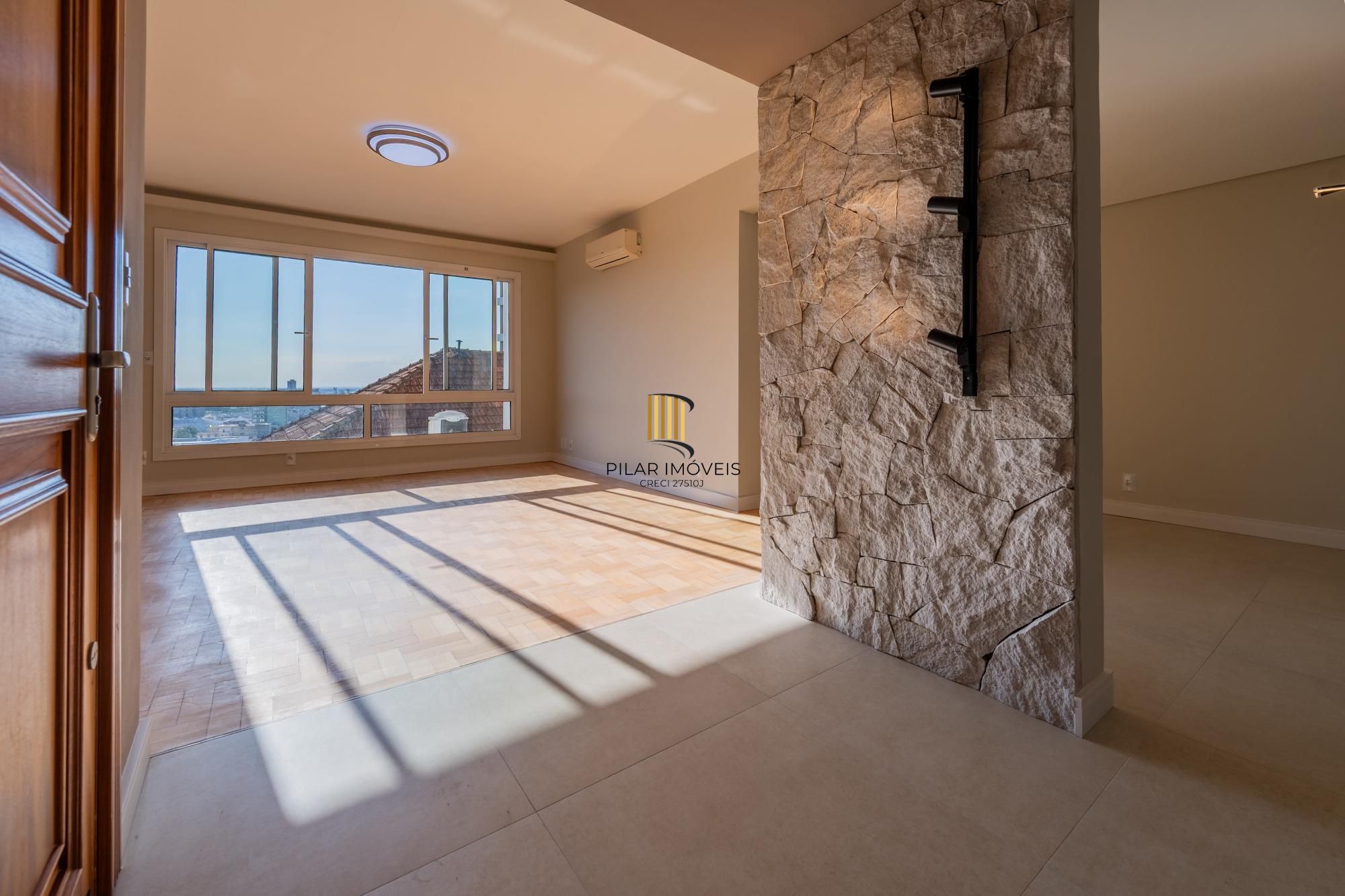 Apartamento com 3 suítes com vista e totalmente reforamdo no Moinhos de Vento