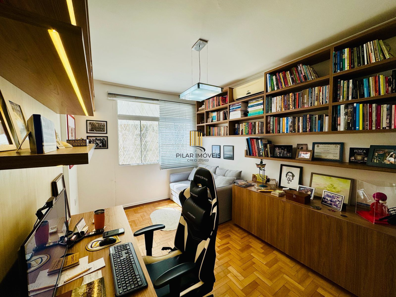Excelente Apartemento 2 dorm com duas suites e lavabo