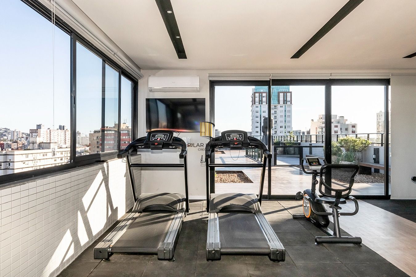 Apartamento decorado e equipado