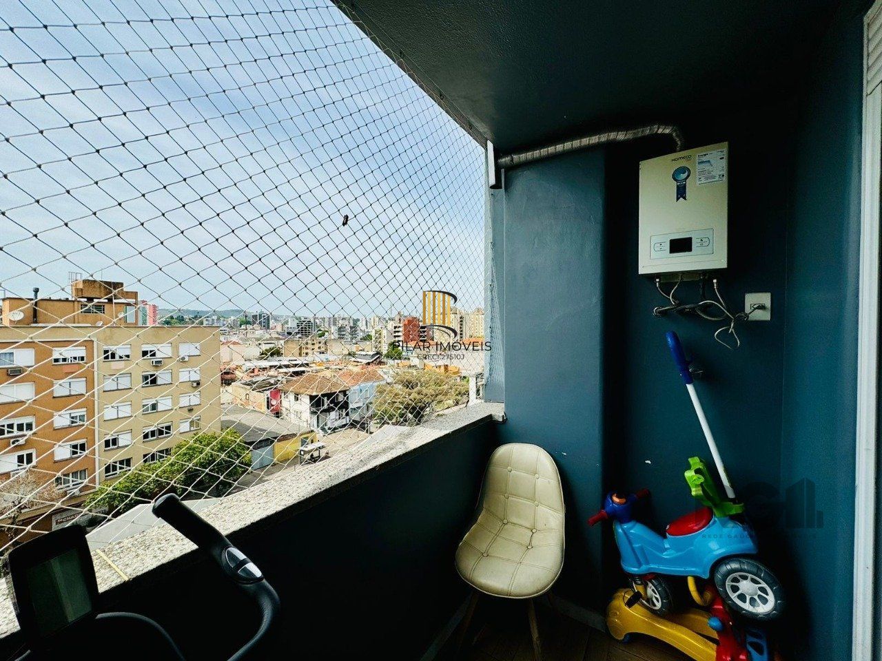 Apartamento 2 dormitórios no bairro Farroupilha
