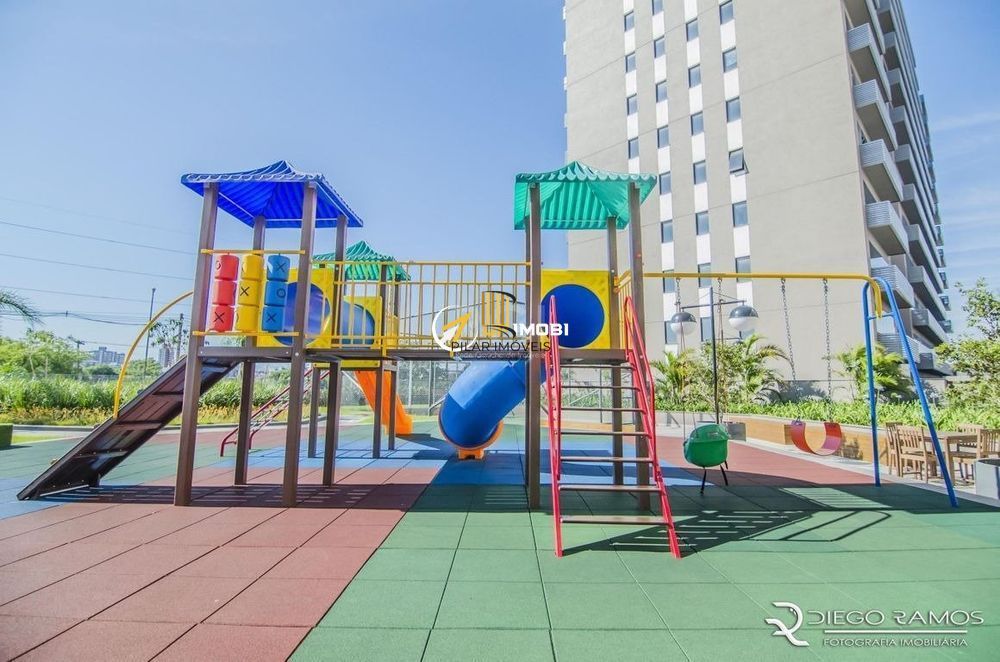 3 dormitórios, andar alto, mobiliado com lazer completo!