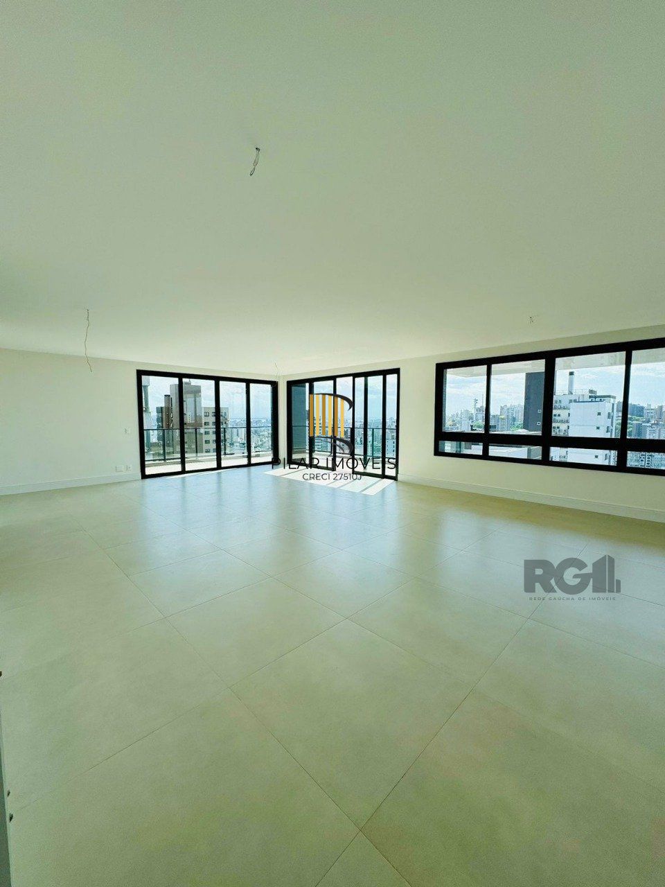 Apartamento 3 dormitórios no bairro Petrópolis