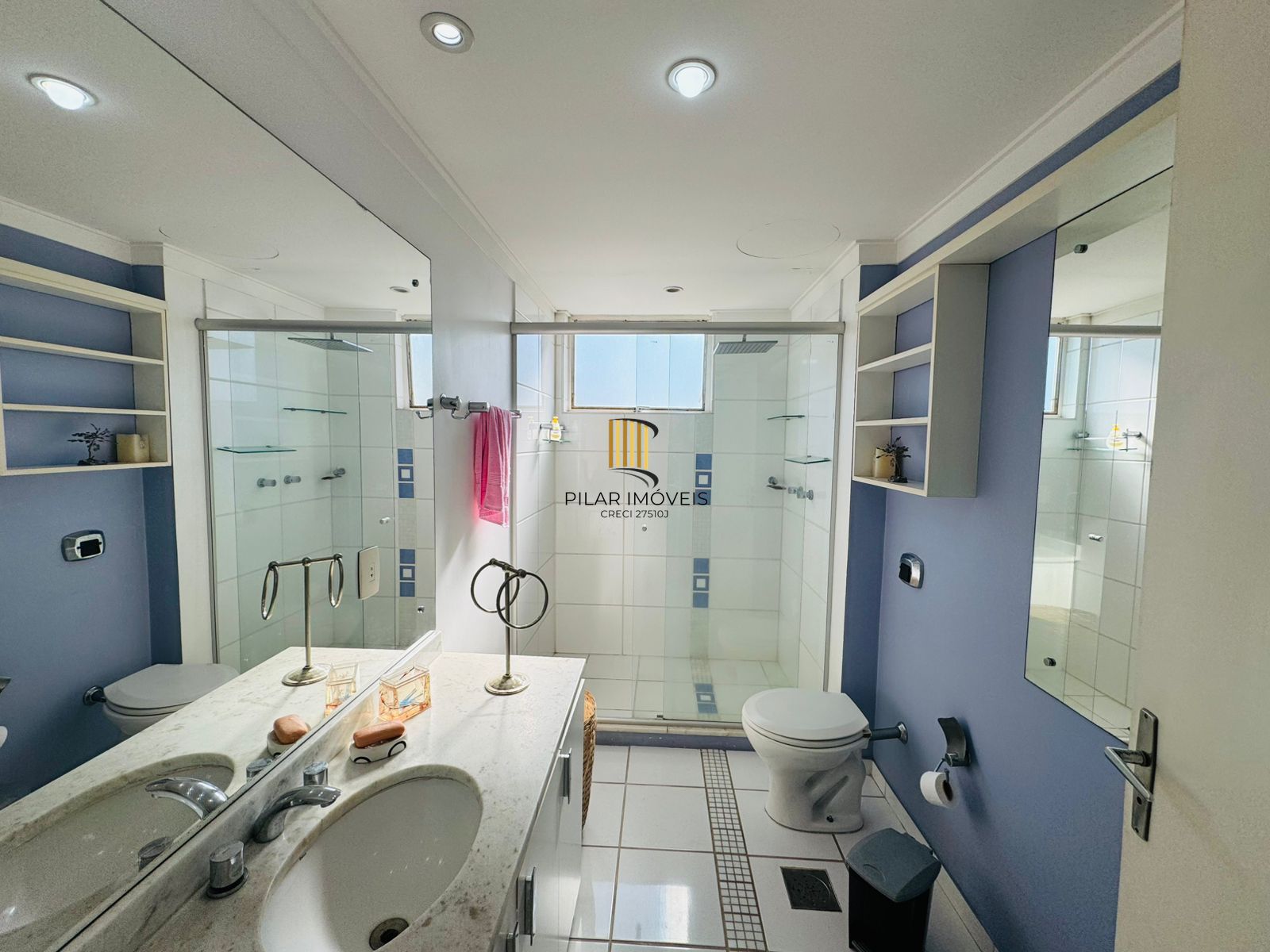 Apartamento 3 dormitórios com suíte e vaga coberta