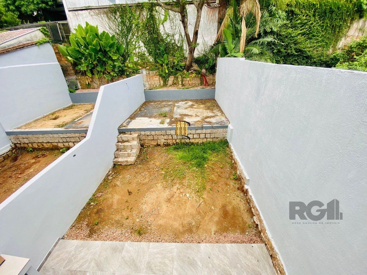 Casa 3 dormitórios no bairro Chácara das Pedras