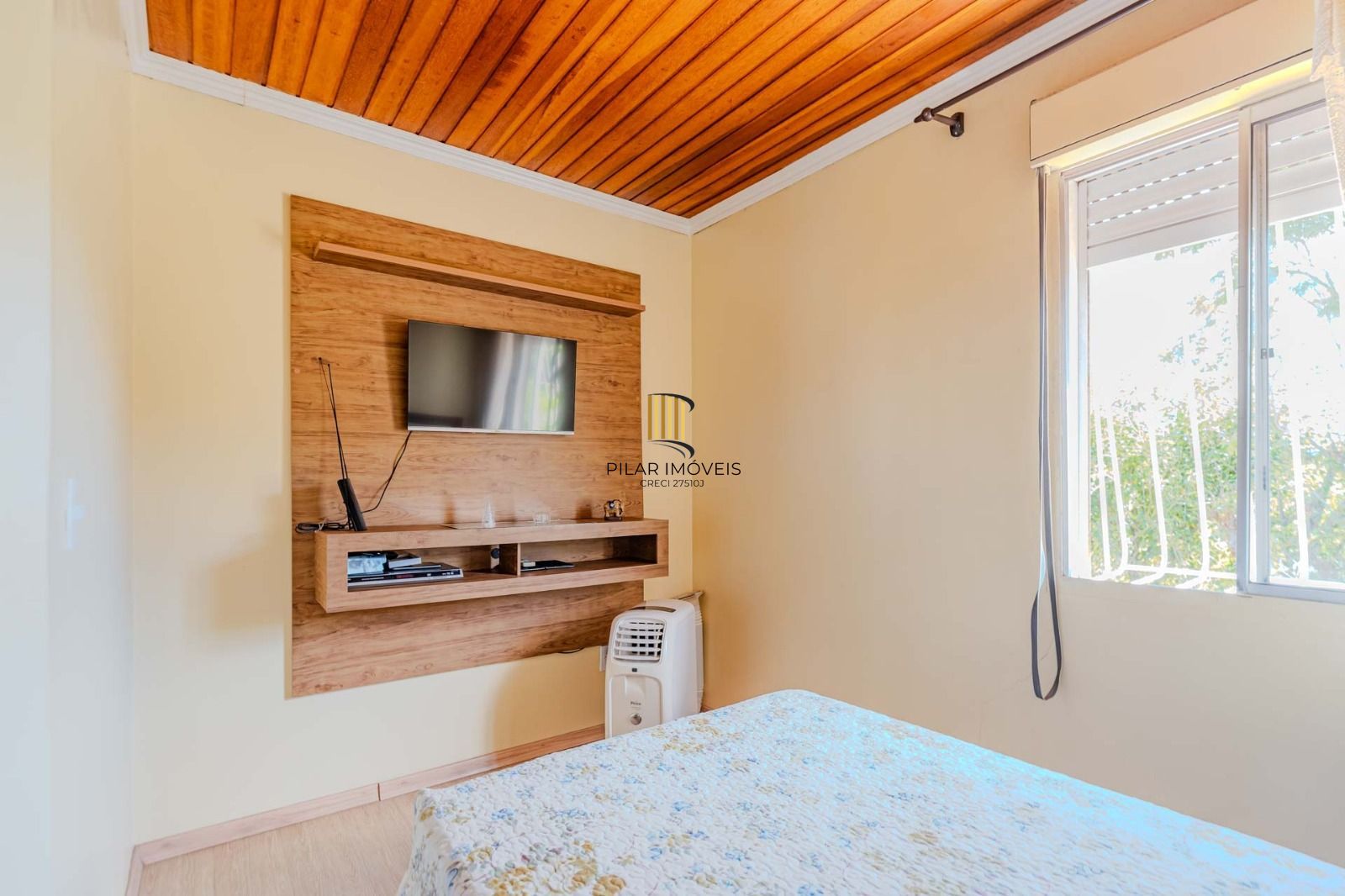 Sobrado com 2 ormitórios e 3 vagas de garagem