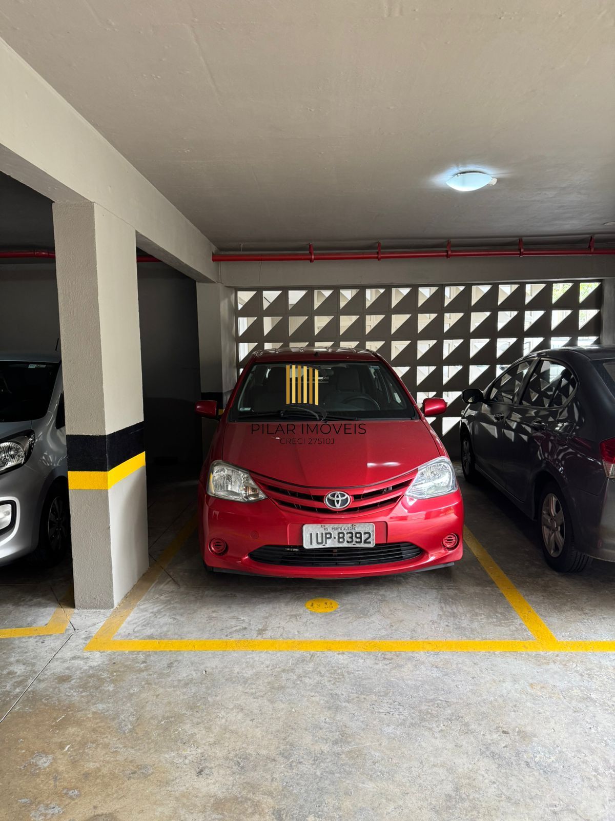 Apartamento 3 dormitórios com 1 suíte no bairro Petrópolis em Porto Alegre.