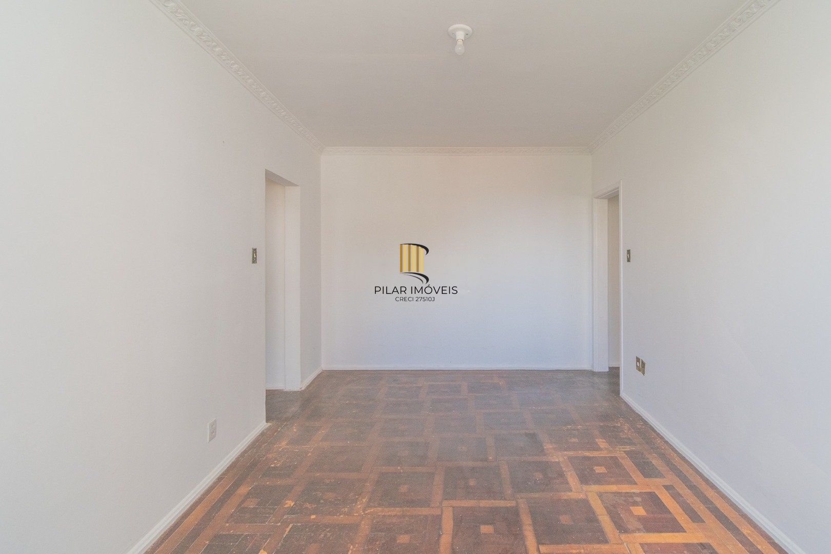 Apartamento Amplo de Esquina com 93m² no Bairro Petrópolis