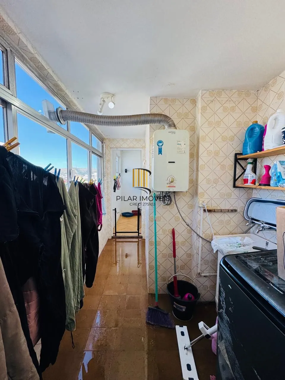 Apartamento  à venda com 2 quartos, 1 vaga coberta, 76m² - Petrópolis