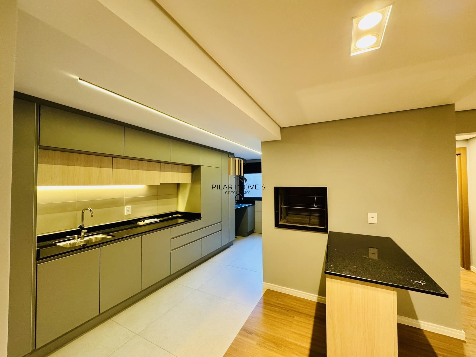 Apartamento 3 Dormitório(s) Bairro Três Figueiras