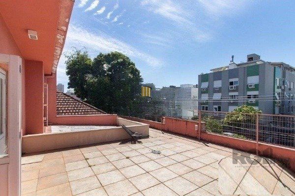 Casa 4 dormitórios no bairro Santana