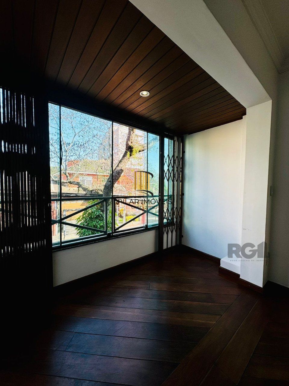Apartamento 3 dormitorios com duas vagas escrituradas