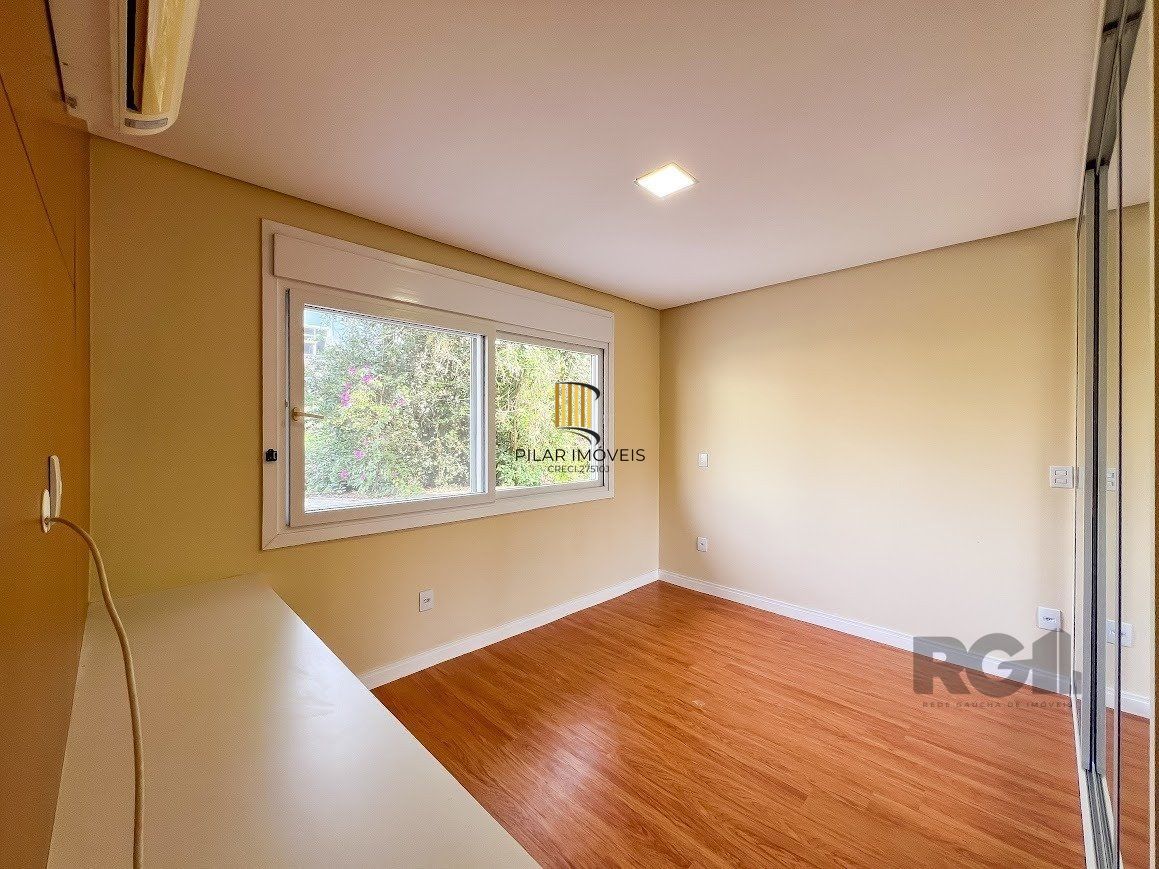 Casa Condominio 3 Dormitório(s) Bairro Querência