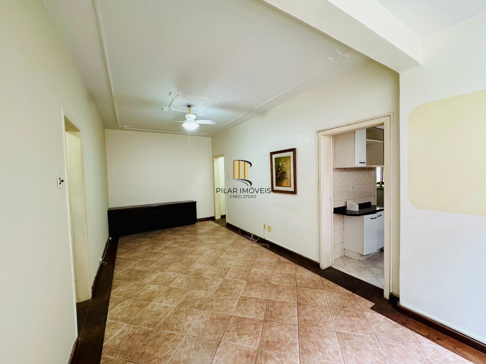 Bom Fim. Apartamento 3 dormitórios com living estendido. - Pilar Imóveis