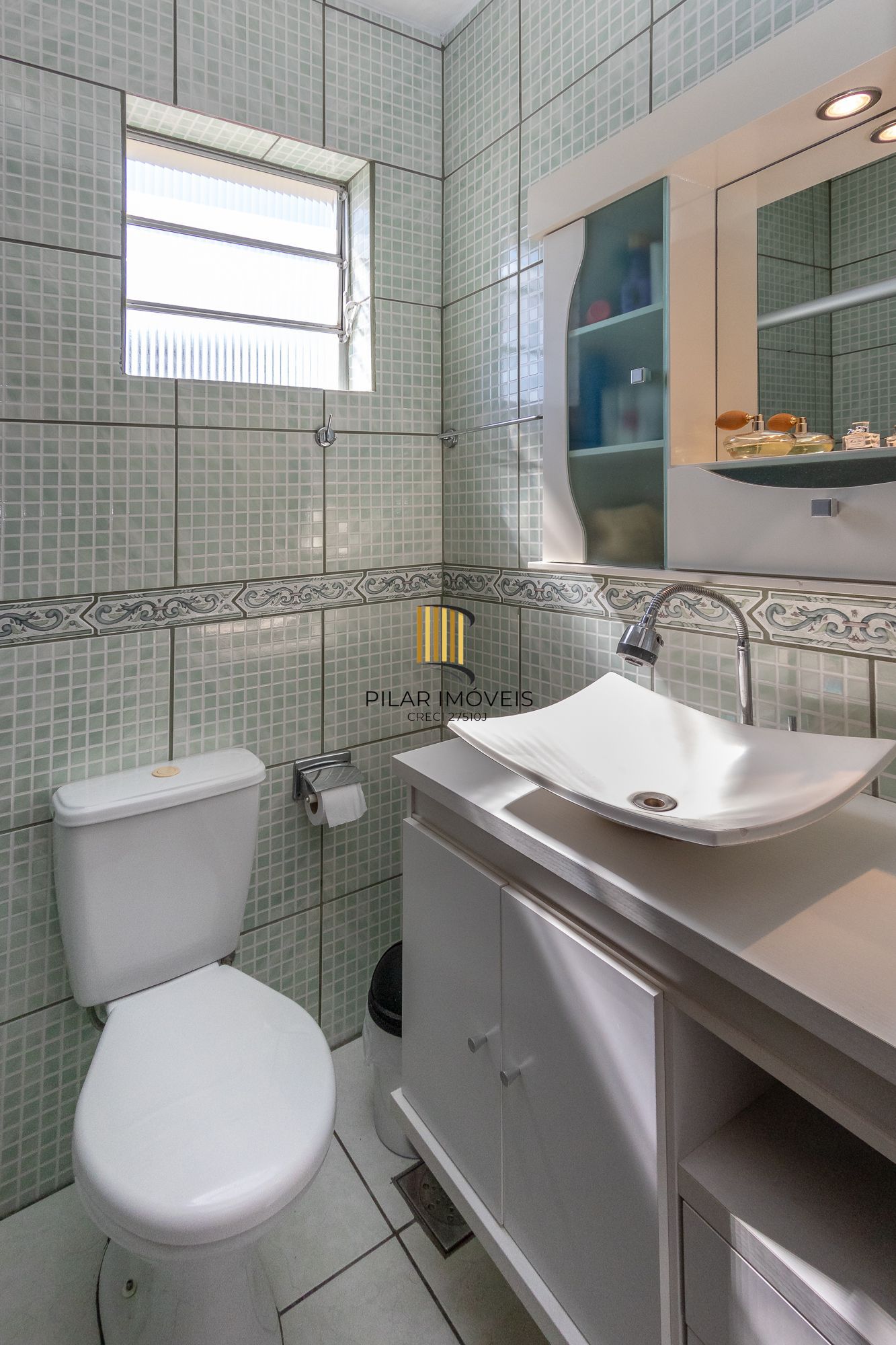 Apartamento 3 dormitórios, com vaga no Passo da Areia