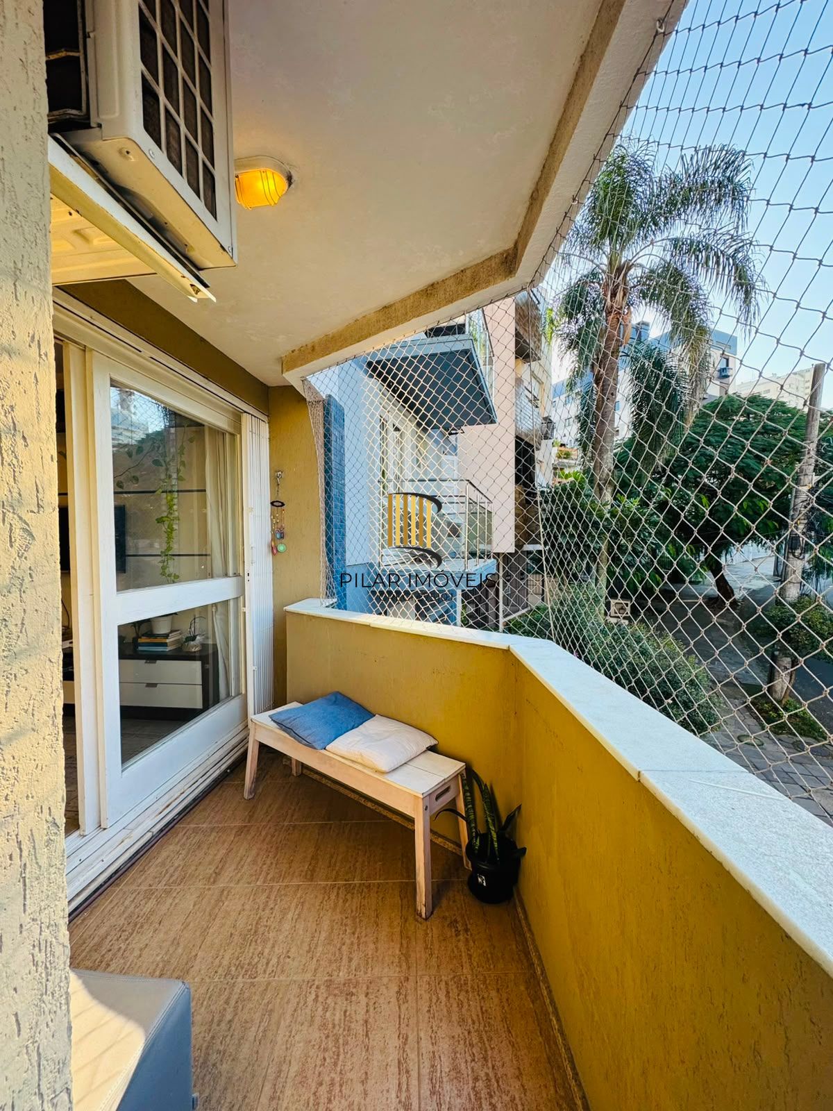 Bela Vista: Apartamento com 2 Dormitórios e 2 Vagas em Localização Privilegiada