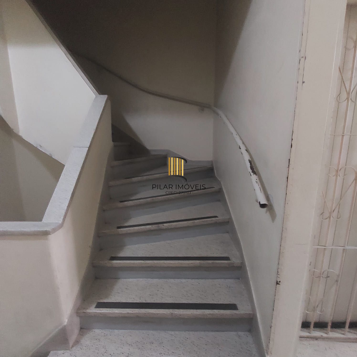 Apartamento 1D no Bairro Santana