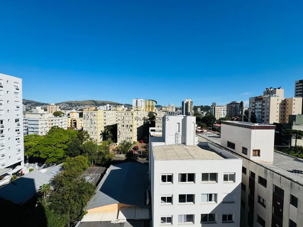 Apartamento  à venda com 2 quartos, 1 vaga coberta, 76m² - Petrópolis