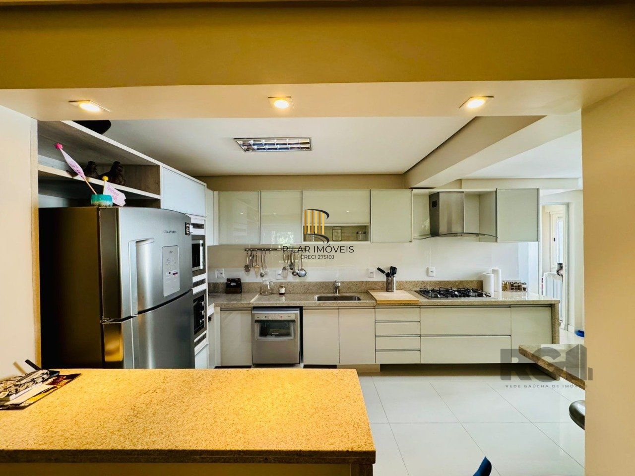 Apartamento 3 dormitórios no bairro Mont Serrat