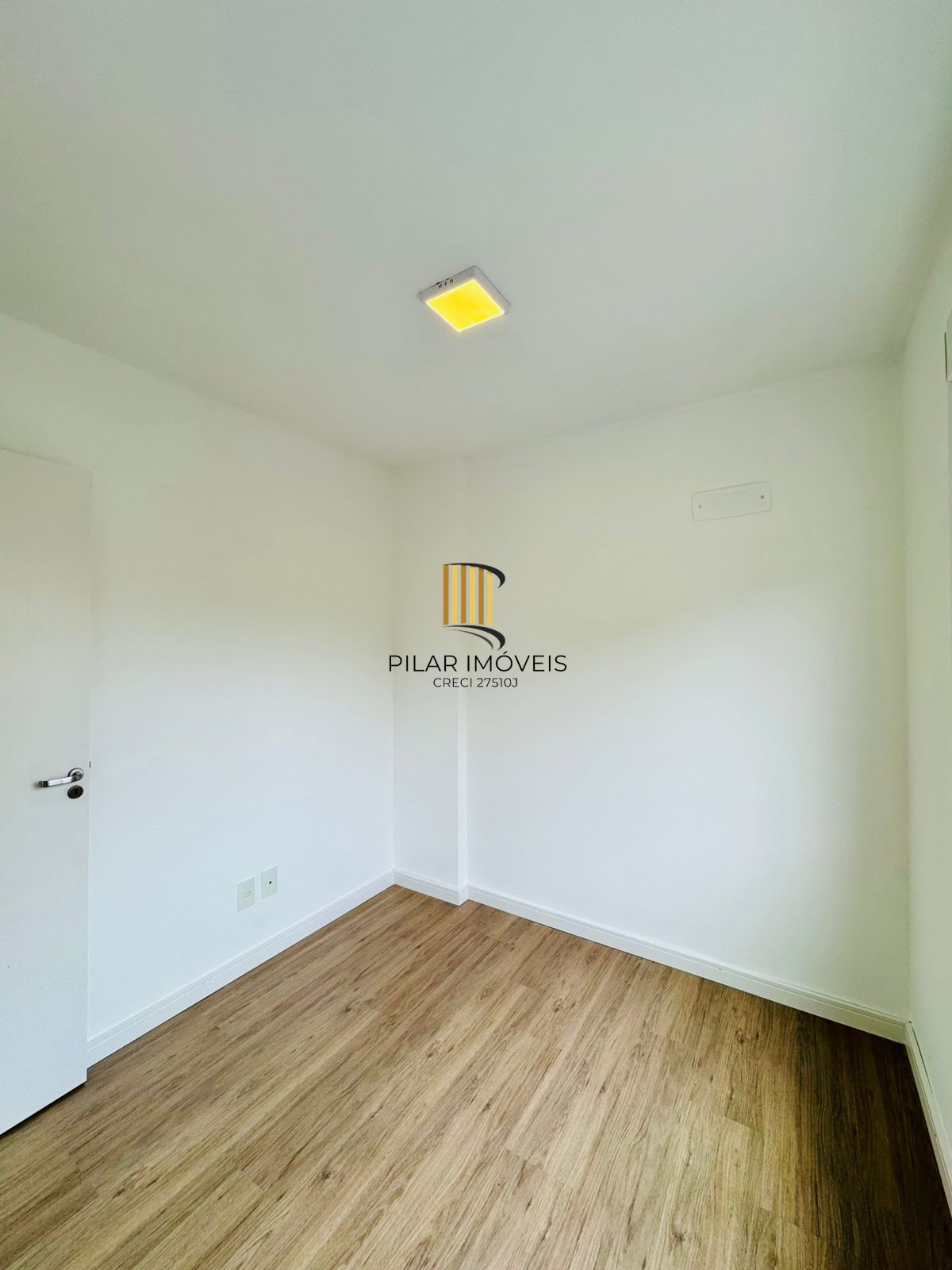 Apartamento 3 dormitórios com 1 suíte no bairro Petrópolis em Porto Alegre.