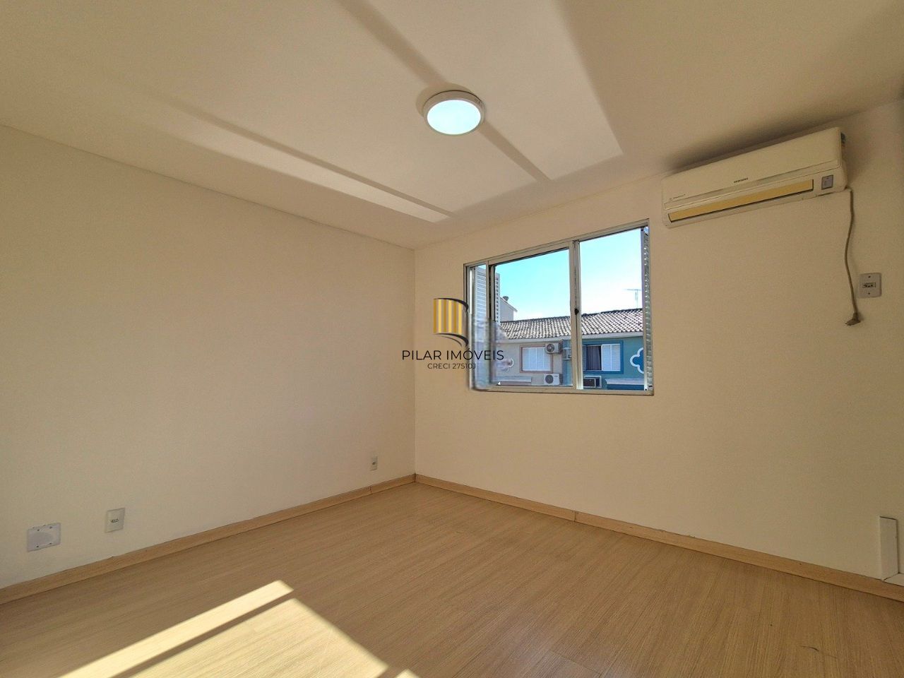 Elegância e Conforto em Cada Detalhe: Sobrado Premium na Zona Norte de Porto Alegre