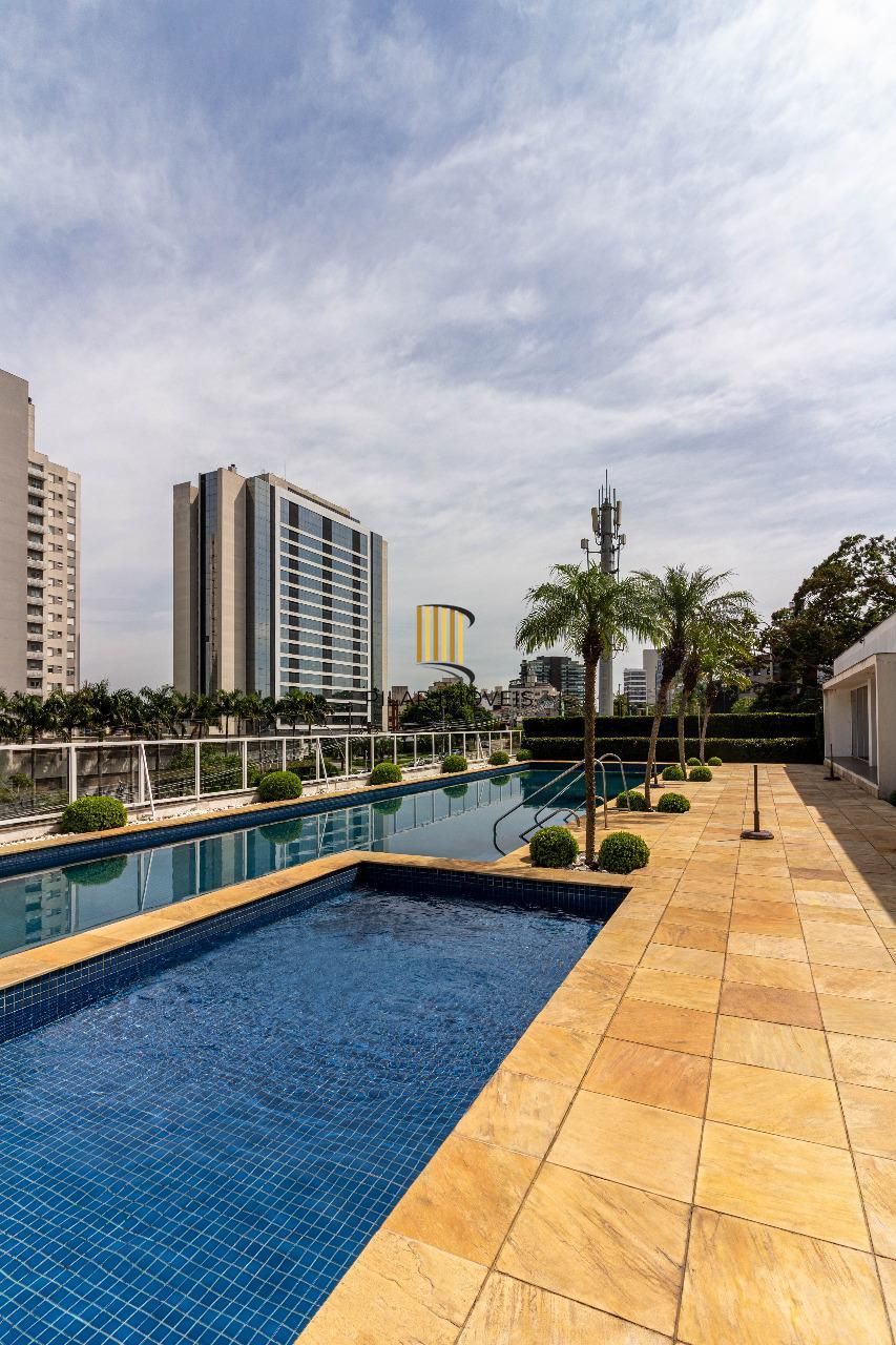 Apartamento de 1 dormitório mobiliado no pornto mais alto do Petrópolis,