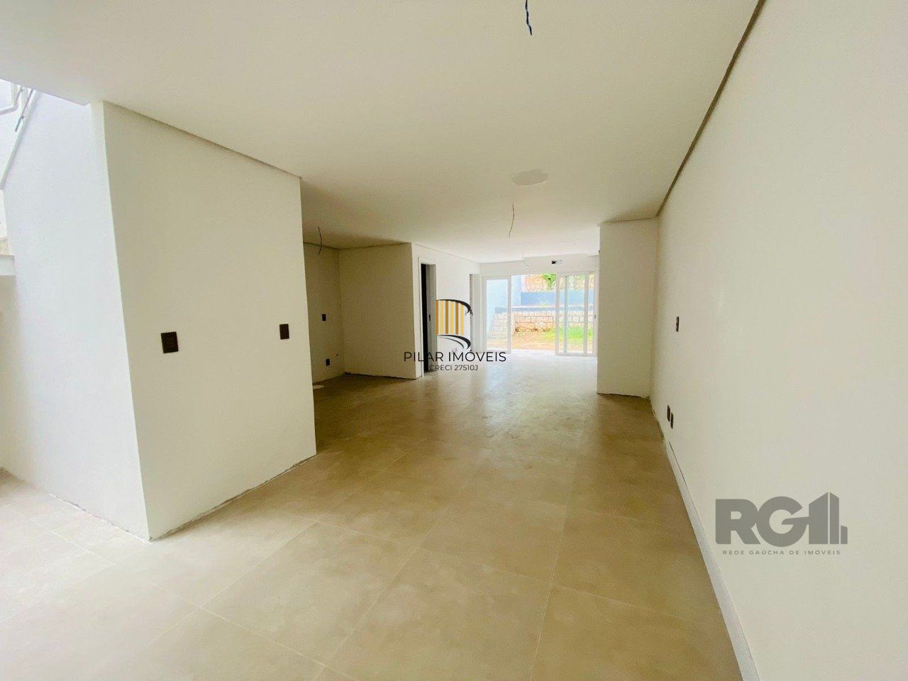 Casa 3 dormitórios no bairro Chácara das Pedras