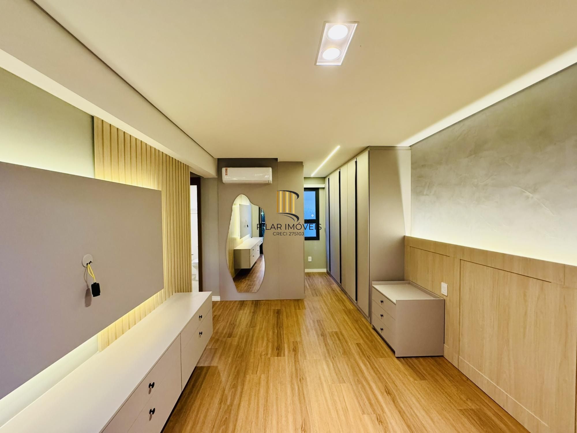 Apartamento 3 Dormitório(s) Bairro Três Figueiras