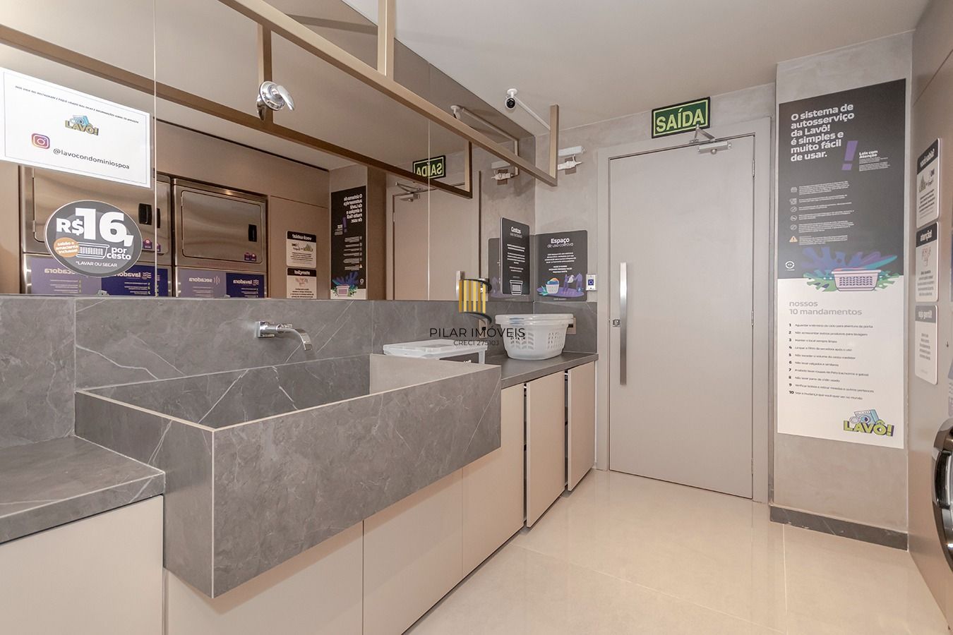 Stúdio mobilado e decorado pronto para mudar