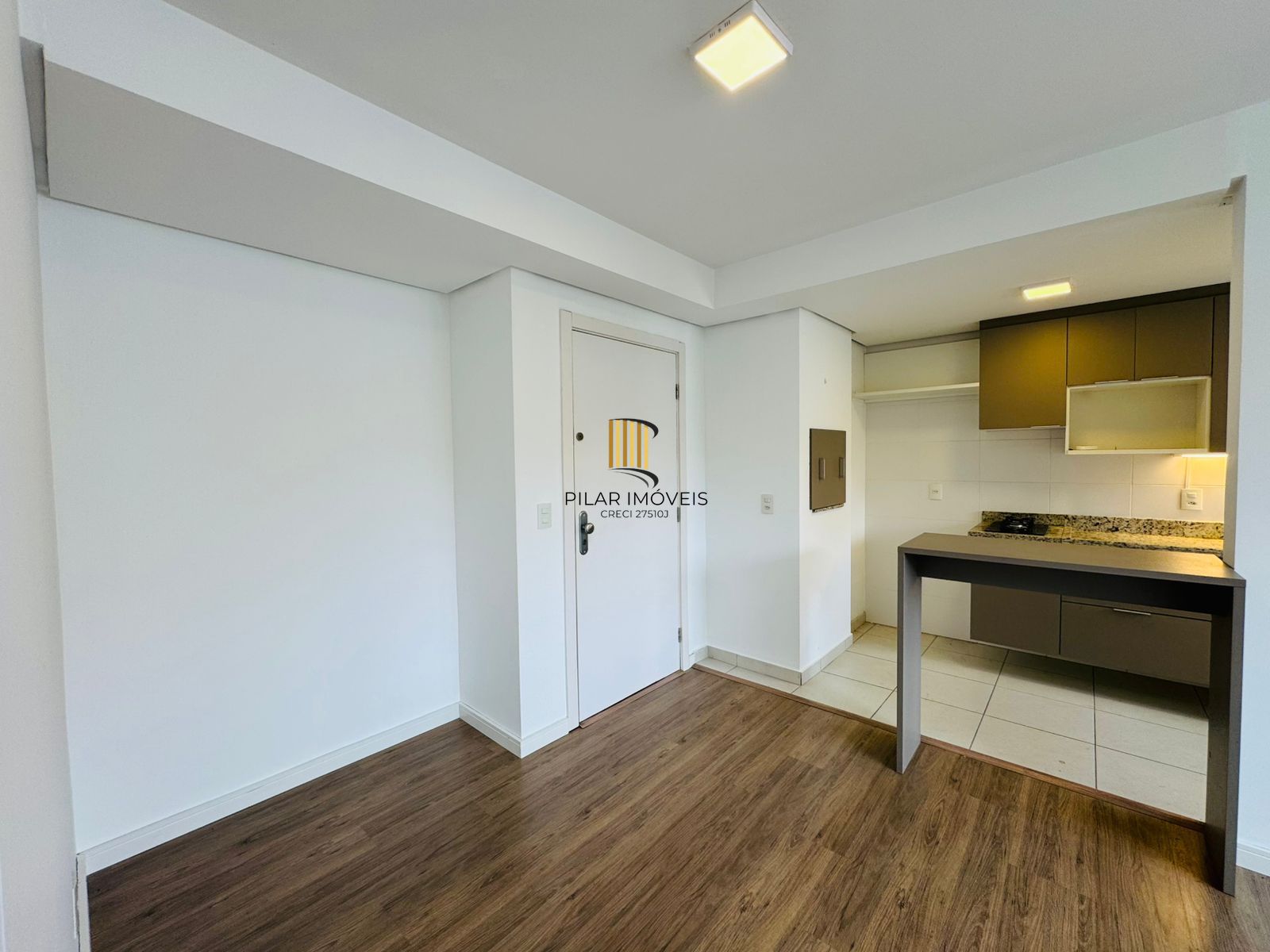 Apartamento 3 dormitórios com 1 suíte no bairro Petrópolis em Porto Alegre.