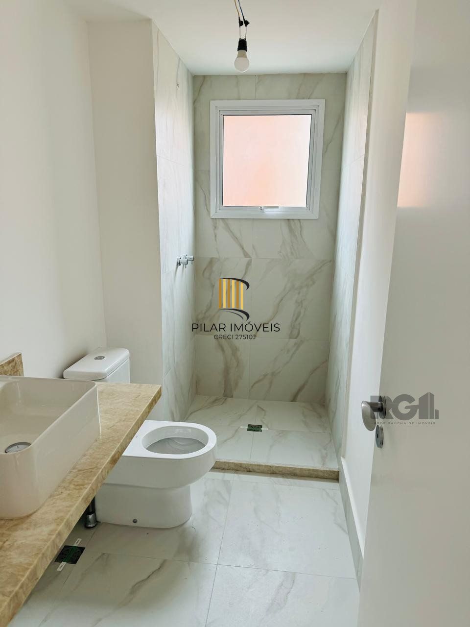 Apartamento de 3 dormitórios vaga e infra