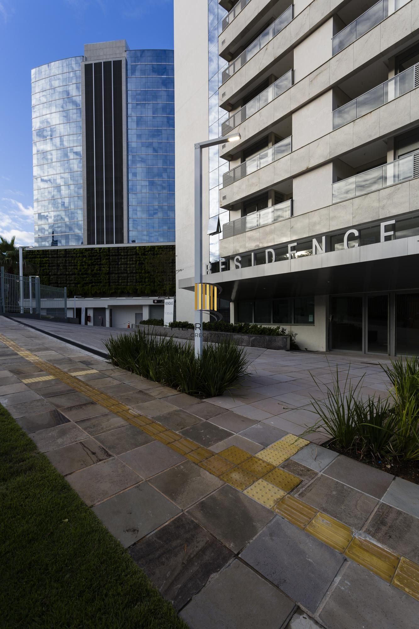 2 Suites Mobiliado no Trend Nova Carlos, com sacada, churrasqueira