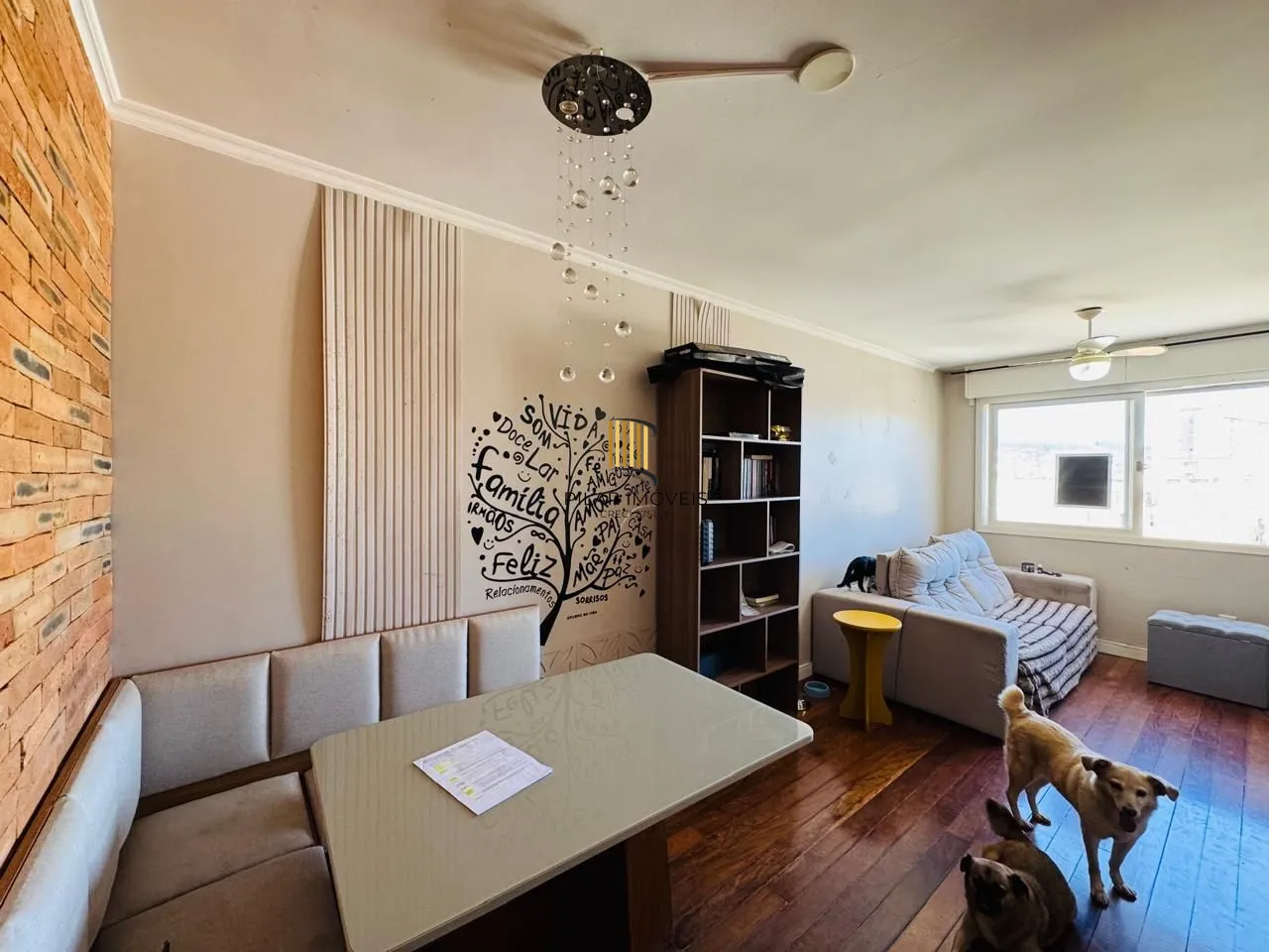 Apartamento  à venda com 2 quartos, 1 vaga coberta, 76m² - Petrópolis
