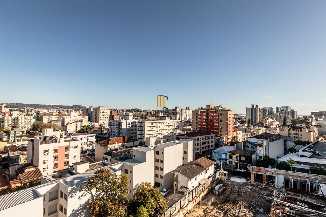 Apartamento decorado e equipado